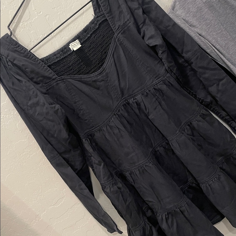 Navy blue American eagle size MEDIUM long Sleeve poplin Babydoll midi dress